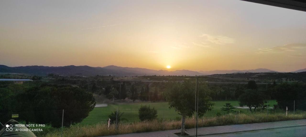 Appartement Baviera Hills - Torre Del Mar - Costa Del Sol Caleta De Velez Extérieur photo
